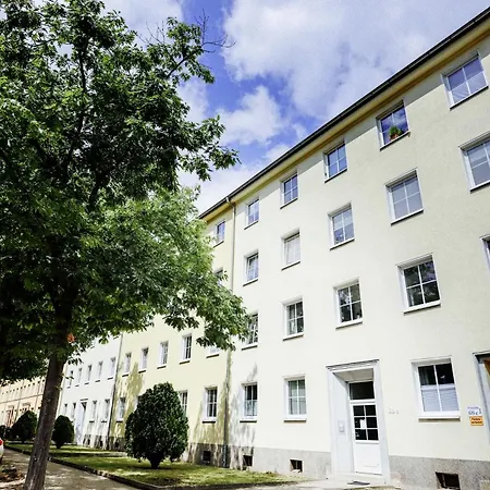 Salt Apartments - Charmante Wohnung, Ruhig, Nahe S-Bahn
